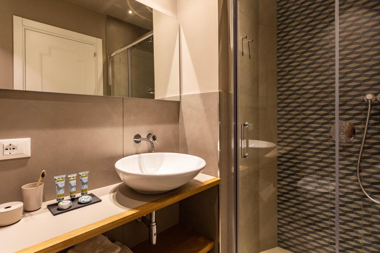 Villa Masetta - Luxury Suites Palermo Bagian luar foto